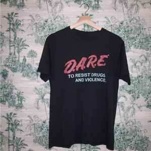Vintage Black D.A.R.E. Graphic T-Shirt